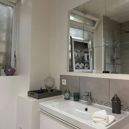 Апартаменты Le Petillant - Cathedrale